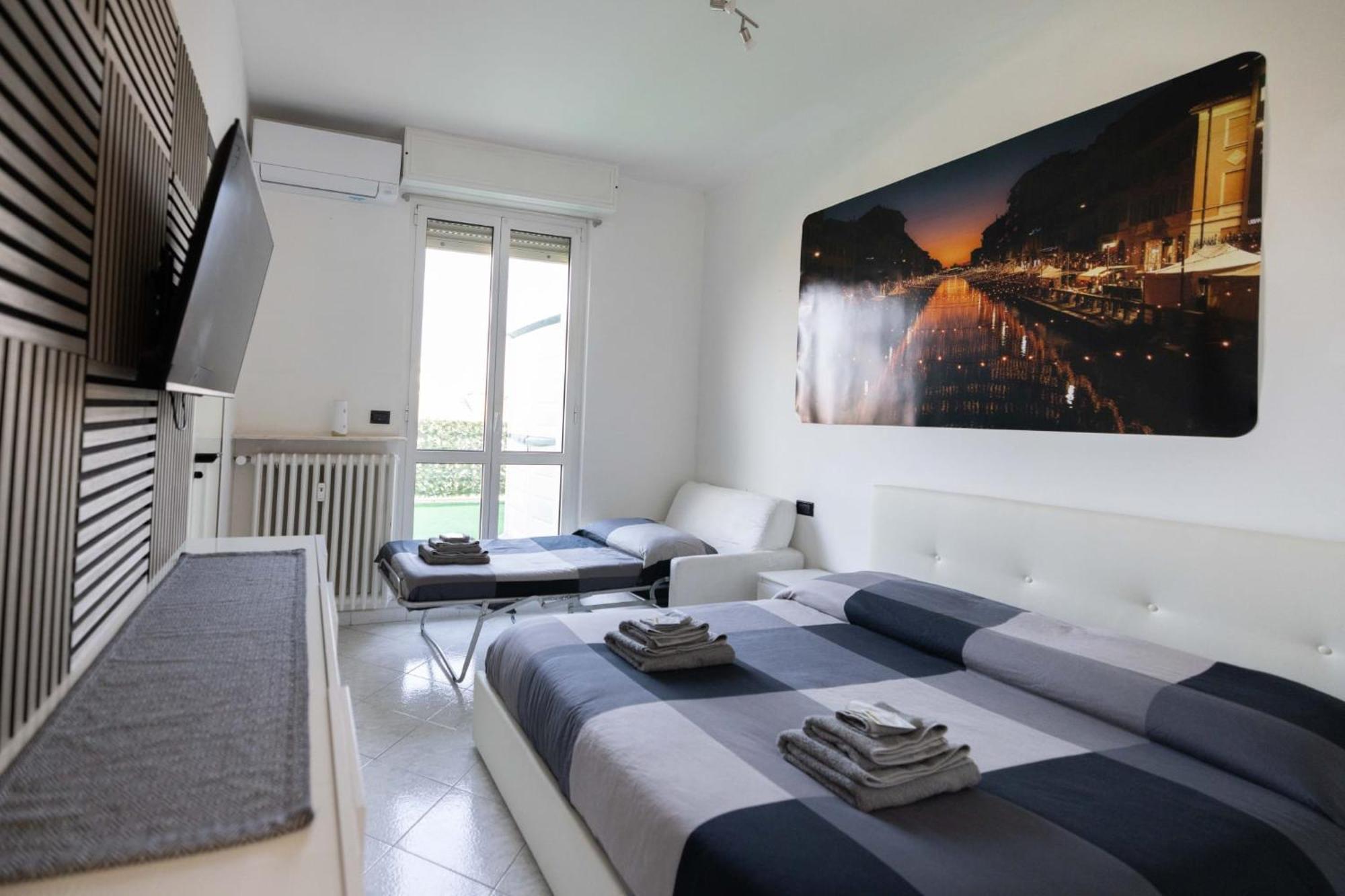 Spazioso Appartamento Con Terrazzo Navigli , Bocconi Milão Exterior foto